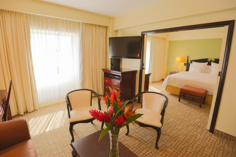 Hilton Doubletree By Hilton Managua Hotell Exteriör bild