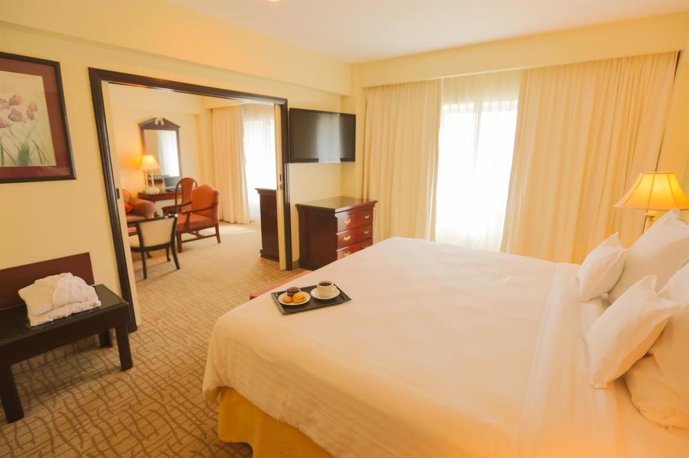 Hilton Doubletree By Hilton Managua Hotell Exteriör bild