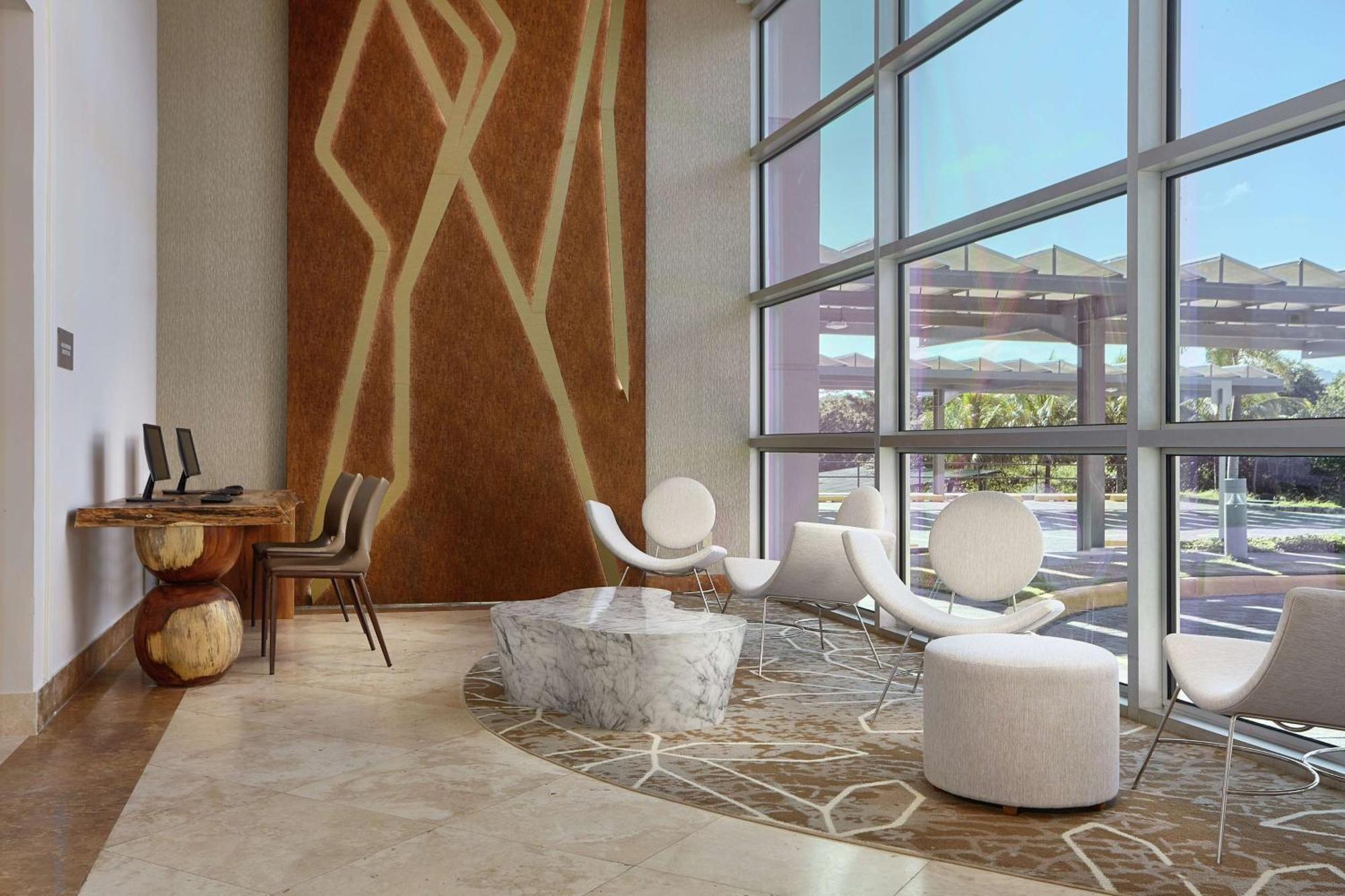 Hilton Doubletree By Hilton Managua Hotell Exteriör bild