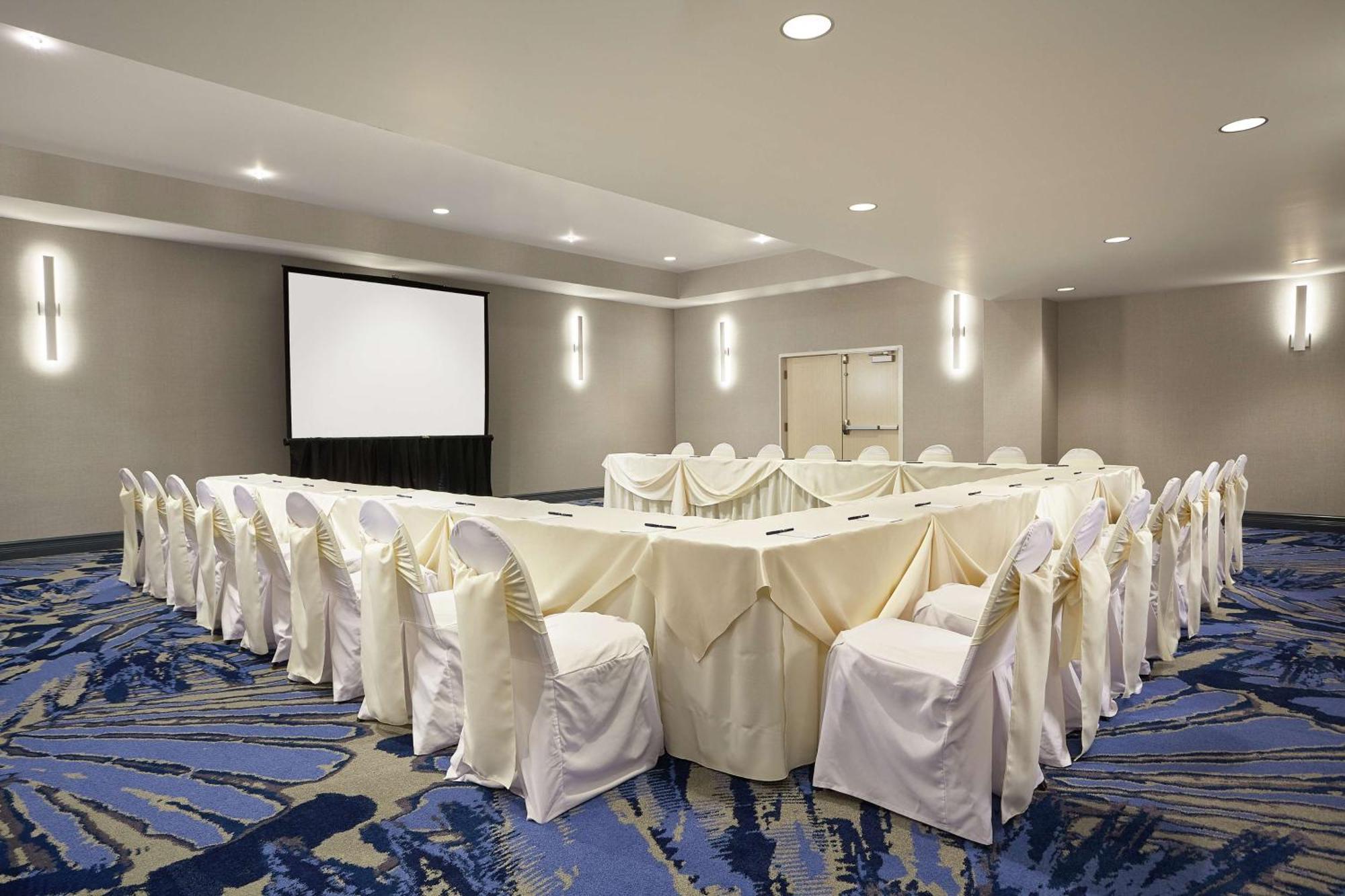 Hilton Doubletree By Hilton Managua Hotell Exteriör bild